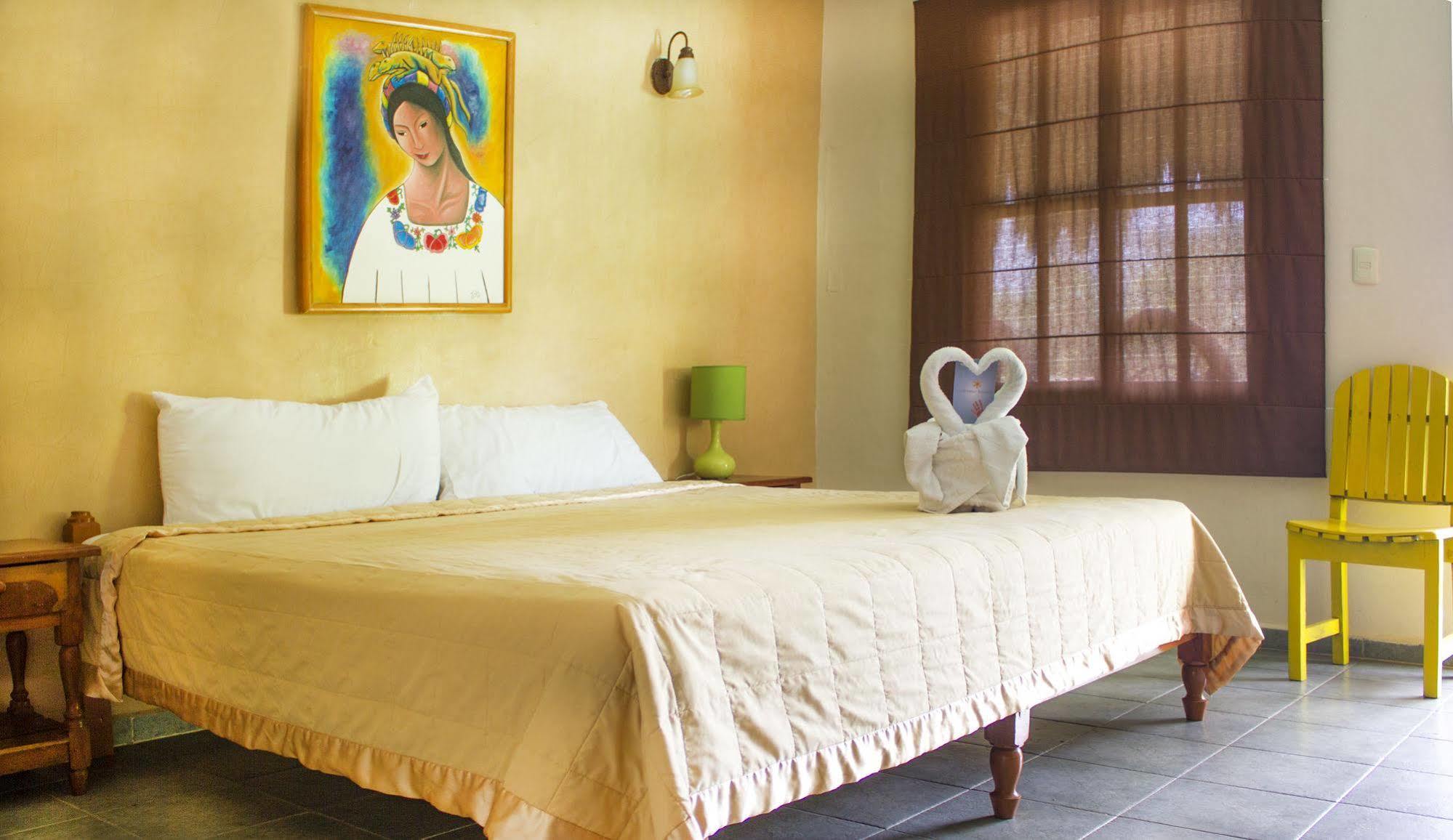 Koox City Garden Hotel ปลายาเดลการ์เมน ภายนอก รูปภาพ